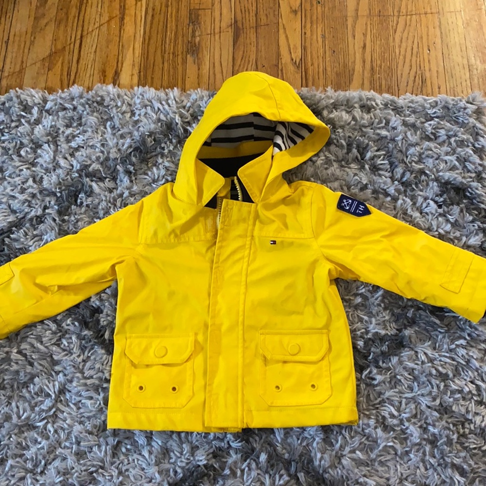 Tommy Hilfiger Rain coat